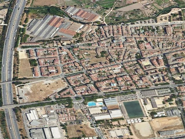 Piso en venta en calle De Joan Maragall, Salt, de 82 m² 2 habitaciones por 119.550