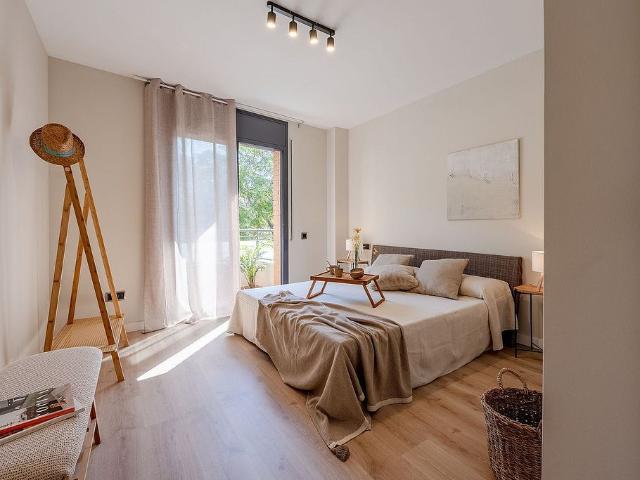 Piso en venta en calle De Joan Peiró, Badalona, de 89 m² 2 habitaciones por 425.000