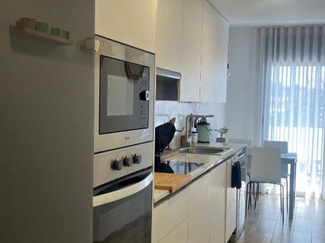 Piso en venta en calle De Joan Torras, Barcelona, de 82 m² 2 habitaciones por 418.000