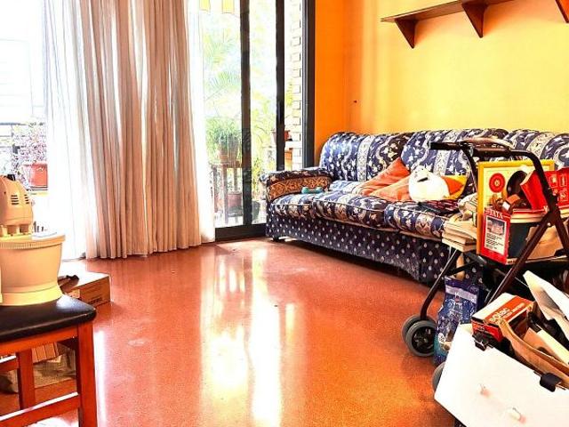 Piso en venta en calle De Joaquim Mir, Mollet del Vallès, de 94 m² 3 habitaciones por 274.900