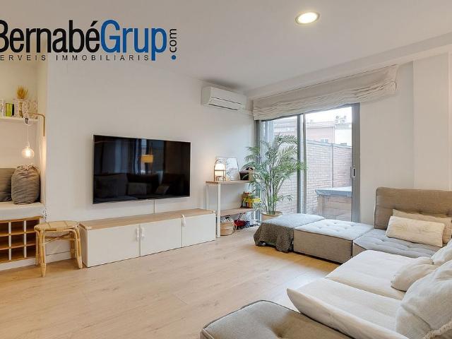 Piso en venta en calle De Josep Carner, Granollers, de 100 m² 4 habitaciones por 575.000