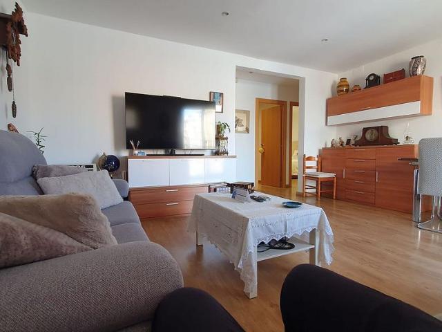 Piso en venta en calle De Josep Estivill, Barcelona, de 77 m² 3 habitaciones por 399.000