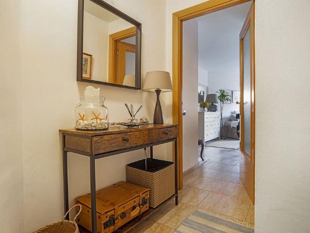 Piso en venta en calle De Lumière, Rubí, de 76 m² 2 habitaciones por 199.000