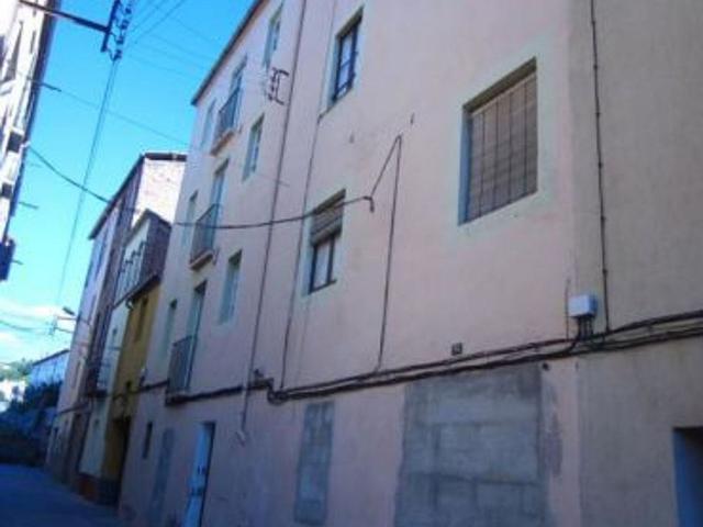 Piso en venta en calle De la Mel, Cardona, de 67 m² 2 habitaciones por 19.000