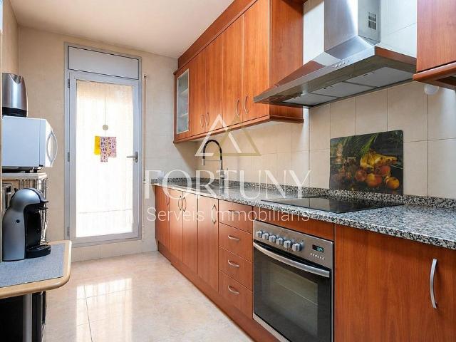 Piso en venta en calle De la Bòbila, Valls, de 116 m² 4 habitaciones por 190.900