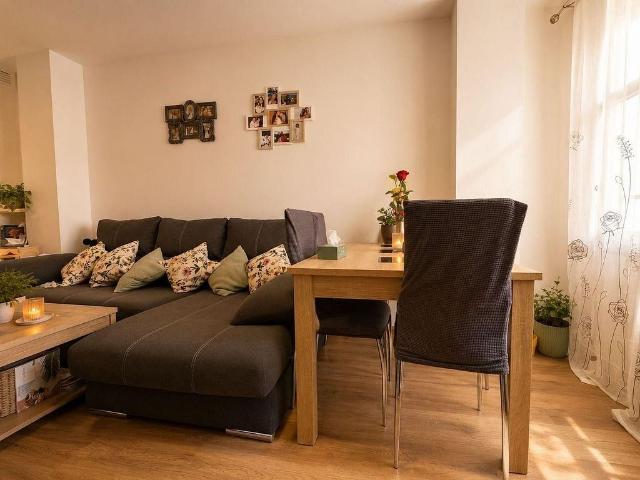 Piso en venta en calle De la Carnisseria, Valls, de 71 m² 2 habitaciones por 136.965