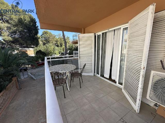 Piso en venta en calle De la Cella, Salou, de 65 m² 3 habitaciones por 179.900