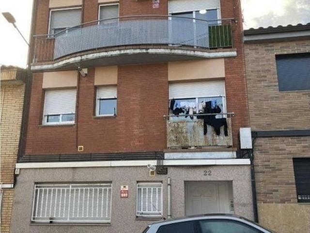 Piso en venta en calle De la Cisa, Sabadell, de 111 m² 3 habitaciones por 136.104