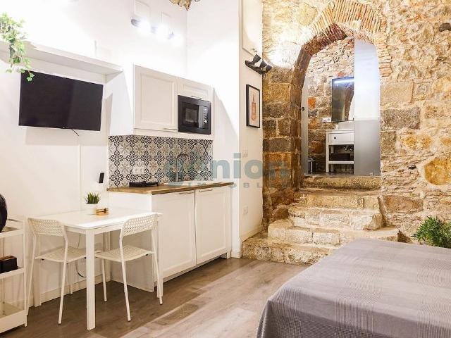 Piso en venta en calle De la Claveria, Girona, de 92 m² 3 habitaciones por 475.000