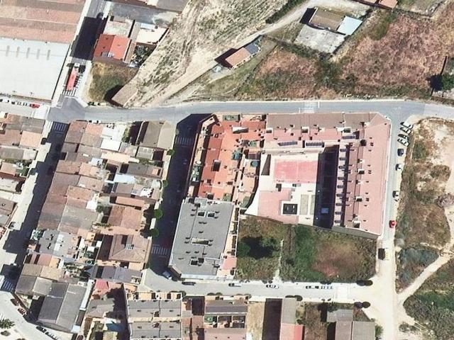 Piso en venta en calle De la Doctora Castells, Alcoletge, de 1.613 m² 4 habitaciones por 92.000