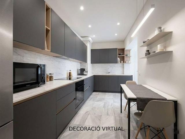 Piso en venta en calle De la Doctora Castells, Lleida, de 97 m² 3 habitaciones por 169.000