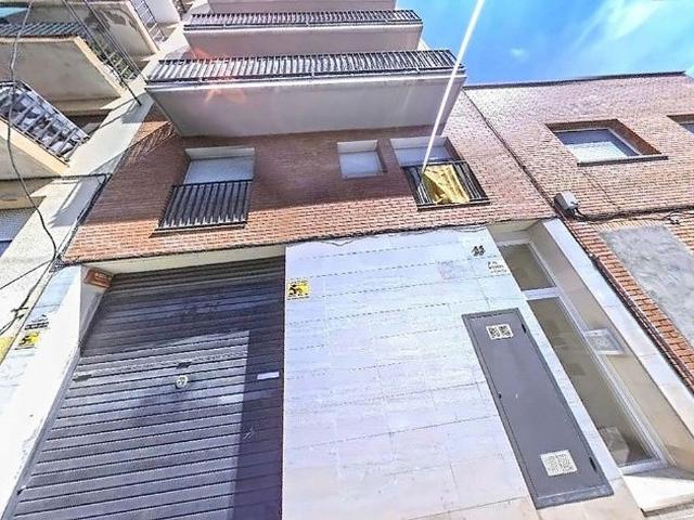Piso en venta en calle De la Font del Ferro, Rubí, de 55 m² 2 habitaciones por 138.700
