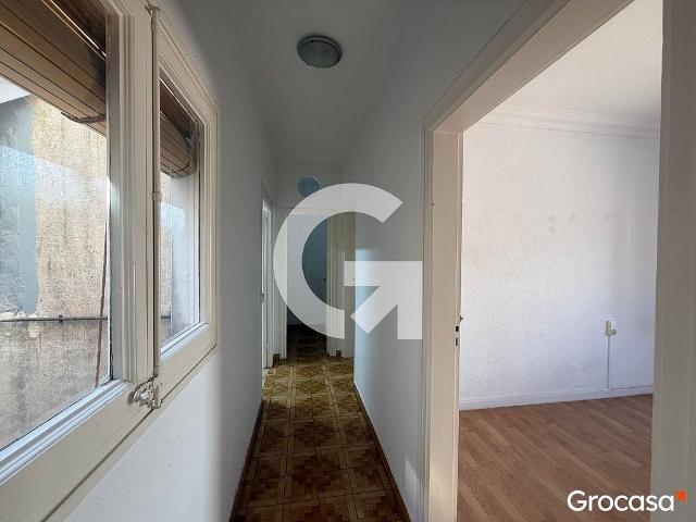 Piso en venta en calle De la Fruita, Barcelona, de 87 m² 3 habitaciones por 340.000