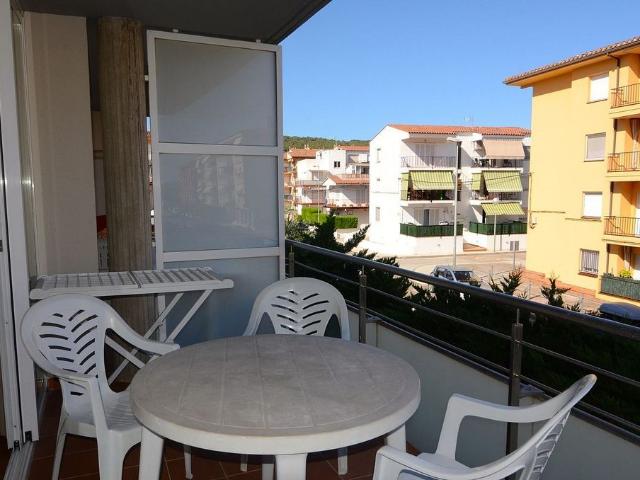 Piso en venta en calle De la Gola, Torroella de Montgrí, de 39 m² 1 habitación por 150.000