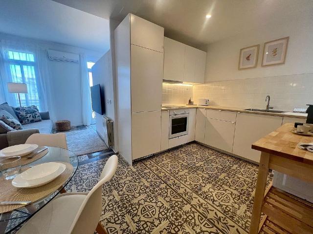 Piso en venta en calle De la Indústria, Barcelona, de 40 m² 1 habitación por 347.000