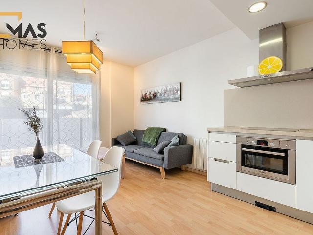 Piso en venta en calle De la Llibertat, Manresa, de 40 m² 1 habitación por 132.000