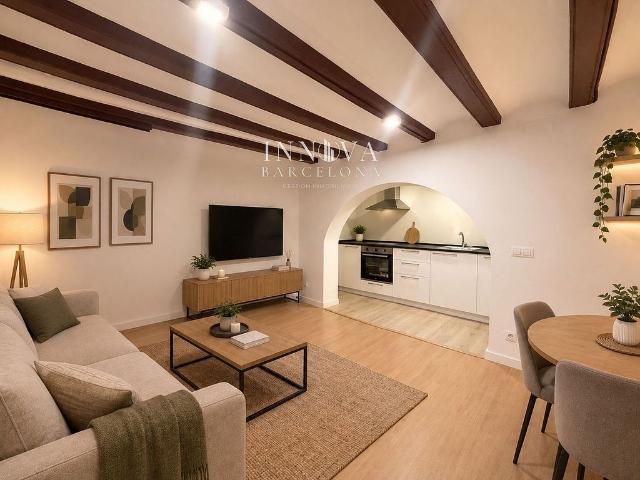 Piso en venta en calle De la Lluna, Barcelona, de 71 m² 3 habitaciones por 290.000