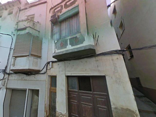 Piso en venta en calle De la Palla, Móra d´Ebre, de 134 m² 2 habitaciones por 24.900