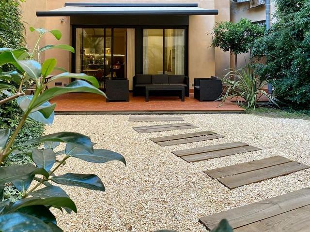 Piso en venta en calle De la Riera Alta, Barcelona, de 52 m² 2 habitaciones por 470.000