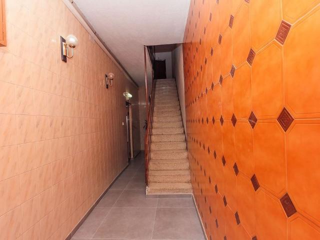 Piso en venta en calle De la Riera Blanca, Barcelona, de 71 m² 3 habitaciones por 349.900