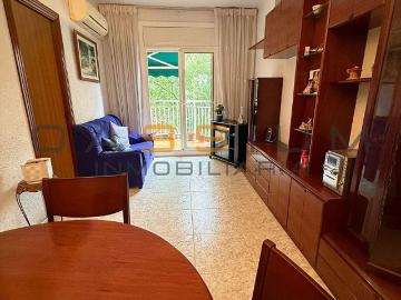 Piso en venta en calle De la Riera Blanca, Barcelona, de 80 m² 3 habitaciones por 370.000