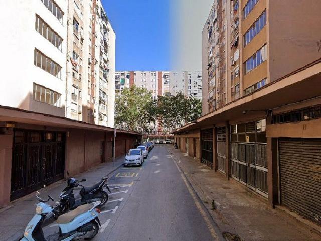 Piso en venta en calle De la Riera Baixa, Barcelona, de 38 m² 2 habitaciones por 101.300