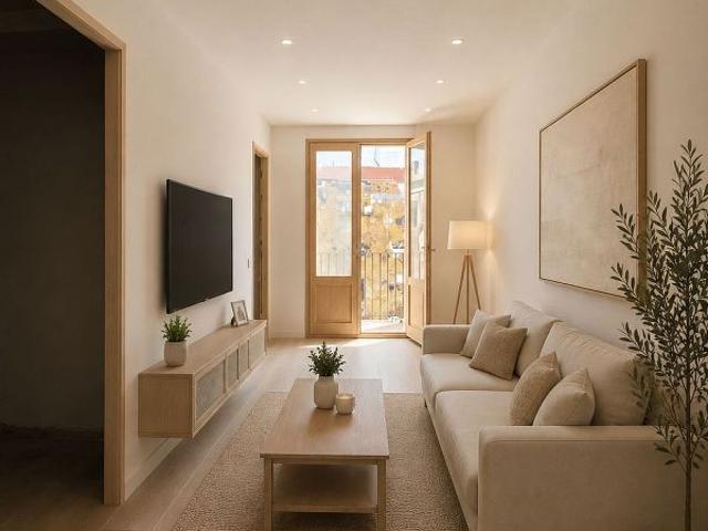 Piso en venta en calle De la Riereta, Barcelona, de 43 m² 2 habitaciones por 260.000