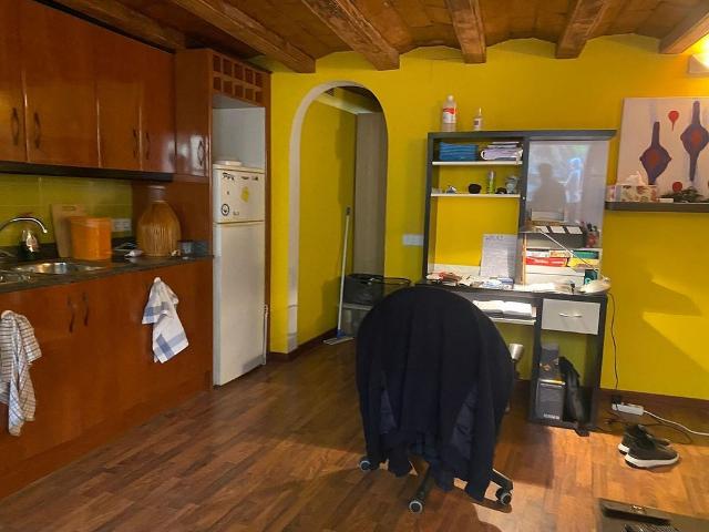 Piso en venta en calle De la Riereta, Barcelona, de 55 m² 1 habitación por 249.000