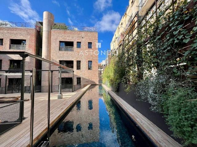 Piso en venta en calle De la Riereta, Barcelona, de 65 m² 1 habitación por 460.000
