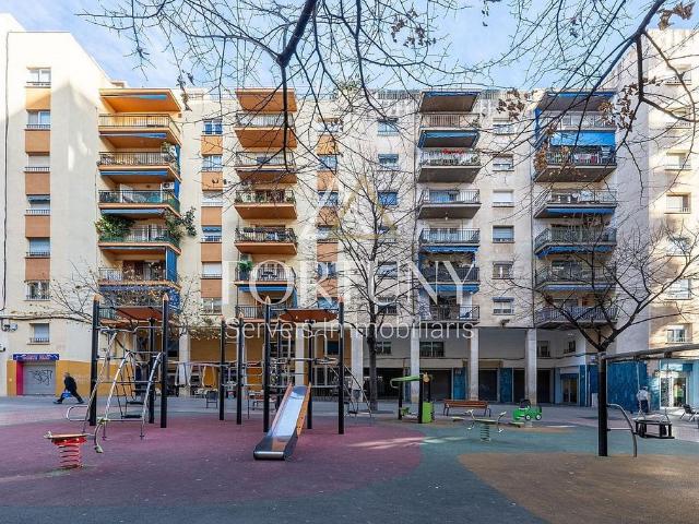 Piso en venta en calle De la Sardana, Reus, de 83 m² 4 habitaciones por 149.900