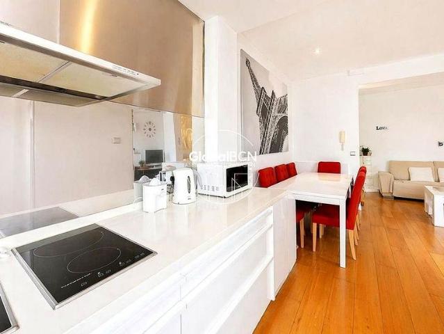 Piso en venta en calle De la Verge del Pilar, Cornellà de Llobregat, de 78 m² 2 habitaciones por 348.000