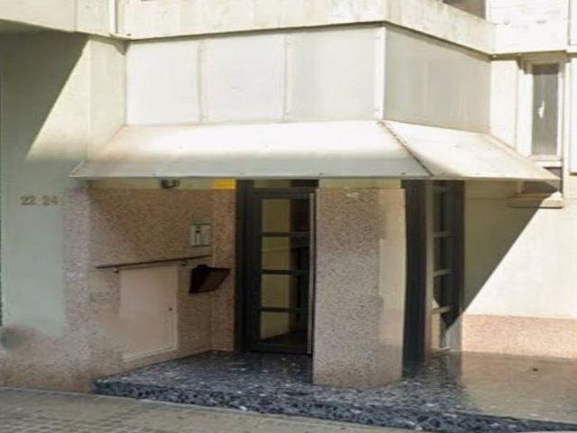 Piso en venta en calle De L'abat Escarré, Sabadell, de 89 m² 1 habitación por 240.000