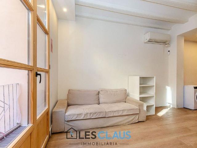 Piso en venta en calle De Lancaster, Barcelona, de 50 m² 2 habitaciones por 250.000