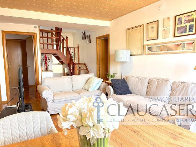 Piso en venta en calle De Latorre, Sabadell, de 145 m² 4 habitaciones por 560.000