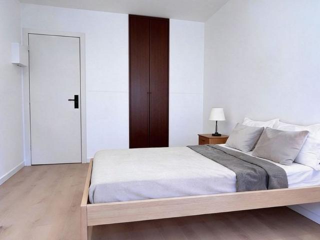 Piso en venta en calle De L'atlàntida, Barcelona, de 75 m² 2 habitaciones por 495.000