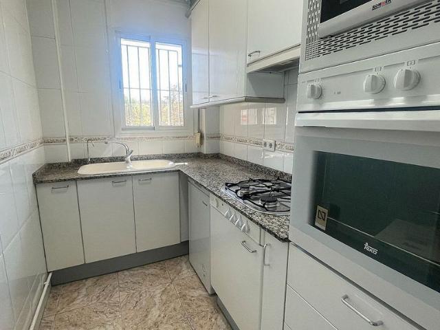 Piso en venta en calle De Lavoisier, Terrassa, de 65 m² 3 habitaciones por 198.000