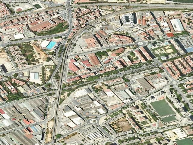 Piso en venta en calle De Lavínia, Hospitalet de Llobregat, L´, de 35 m² 2 habitaciones por 134.500