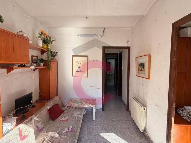 Piso en venta en calle De Leiva, Barcelona, de 56 m² 3 habitaciones por 280.000