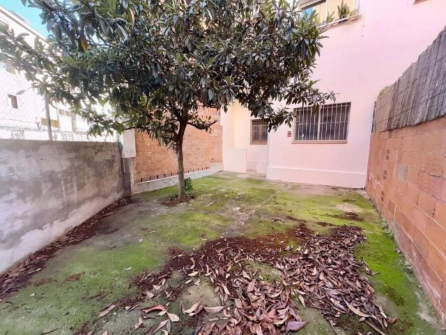 Piso en venta en calle De Les Acàcies, Barcelona, de 192 m² 4 habitaciones por 450.000
