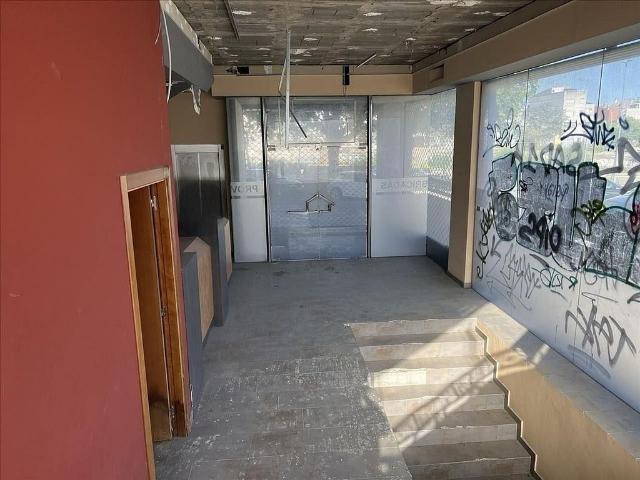 Piso en venta en calle De Les Agudes, Barcelona, de 65 m² 3 habitaciones por 138.200