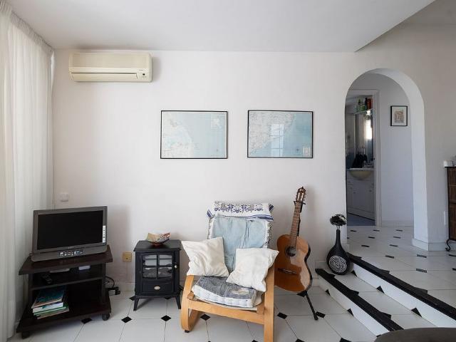 Piso en venta en calle De Les Bassetes, Pals, de 75 m² 2 habitaciones por 355.000