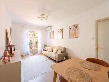 Piso en venta en calle De Les Ciències, Barcelona, de 61 m² 3 habitaciones por 314.000