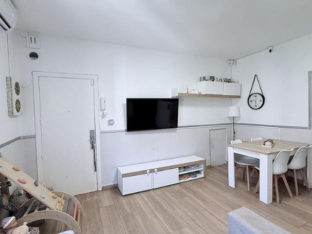 Piso en venta en calle De Les Flors, Súria, de 90 m² 4 habitaciones por 129.000