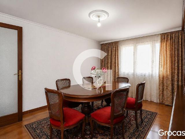 Piso en venta en calle De L'ermita de Bellvitge, Hospitalet de Llobregat, L´, de 69 m² 3 habitaciones por 249.000