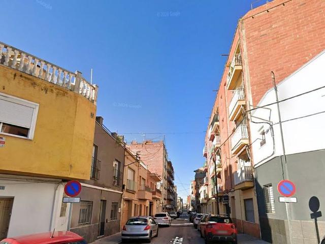 Piso en venta en calle De L'historiador Cardús, Terrassa, de 58 m² por 49.000