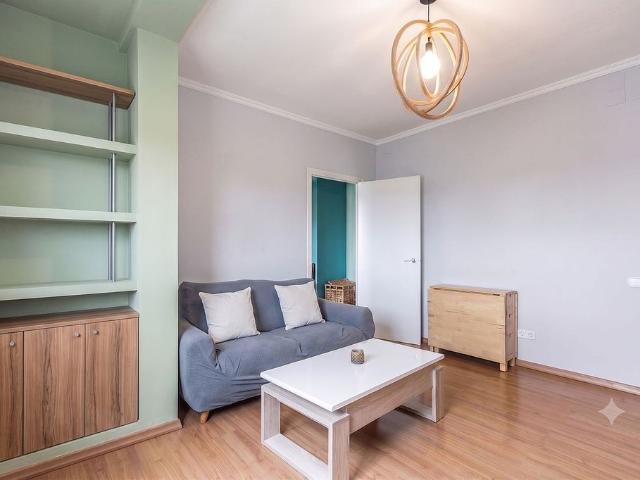 Piso en venta en calle De L'historiador Cardús, Terrassa, de 75 m² 3 habitaciones por 160.000