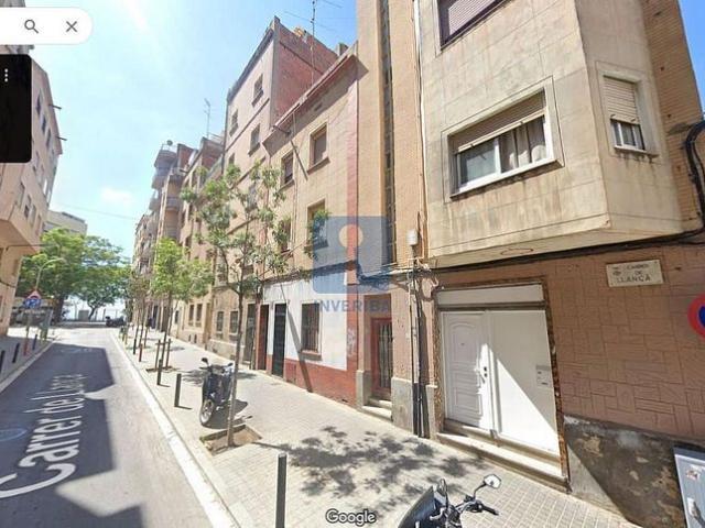 Piso en venta en calle De Llançà, Hospitalet de Llobregat, L´, de 60 m² 4 habitaciones por 120.000