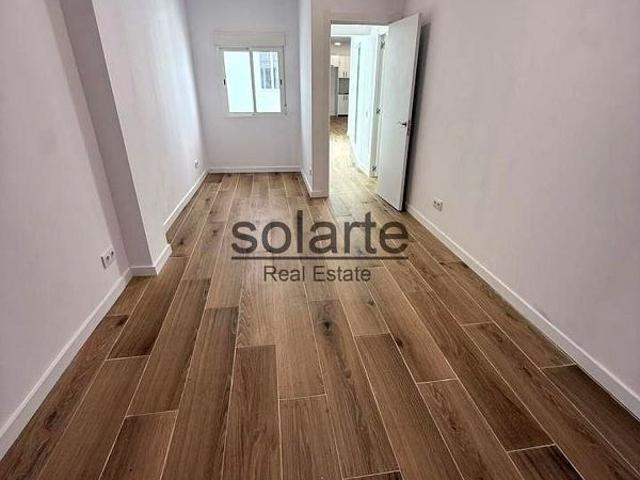 Piso en venta en calle De Llançà, Hospitalet de Llobregat, L´, de 87 m² 3 habitaciones por 279.000