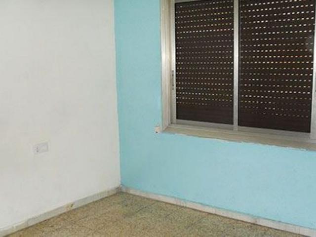 Piso en venta en calle De Lleida, Prat de Llobregat, El, de 52 m² 3 habitaciones por 111.570