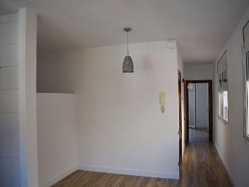 Piso en venta en calle De Llerona, Garriga, La, de 41 m² 1 habitación por 180.000
